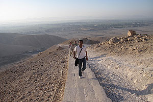 Galal Alsenusy, mountains, Deir el-Medina