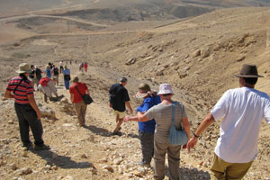 Descent from the tombs at El-Hawawish