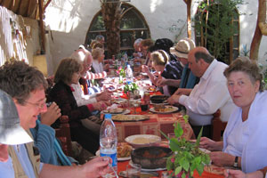 Group lunch, Nur el-Qurna, Amenhotep III's temple