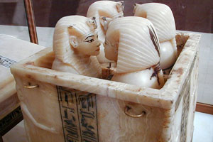 Tutankhamun’s canopic chest