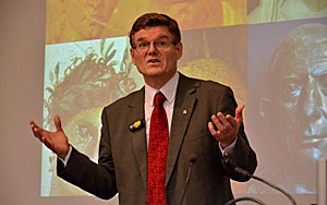 Dr Paul Roberts